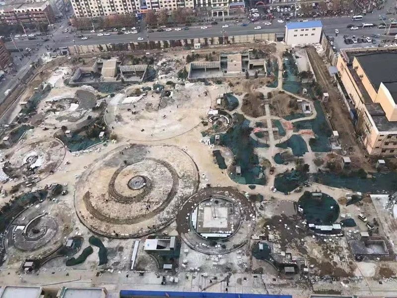 项城广场最新进展揭秘，欢乐日常的繁荣景象