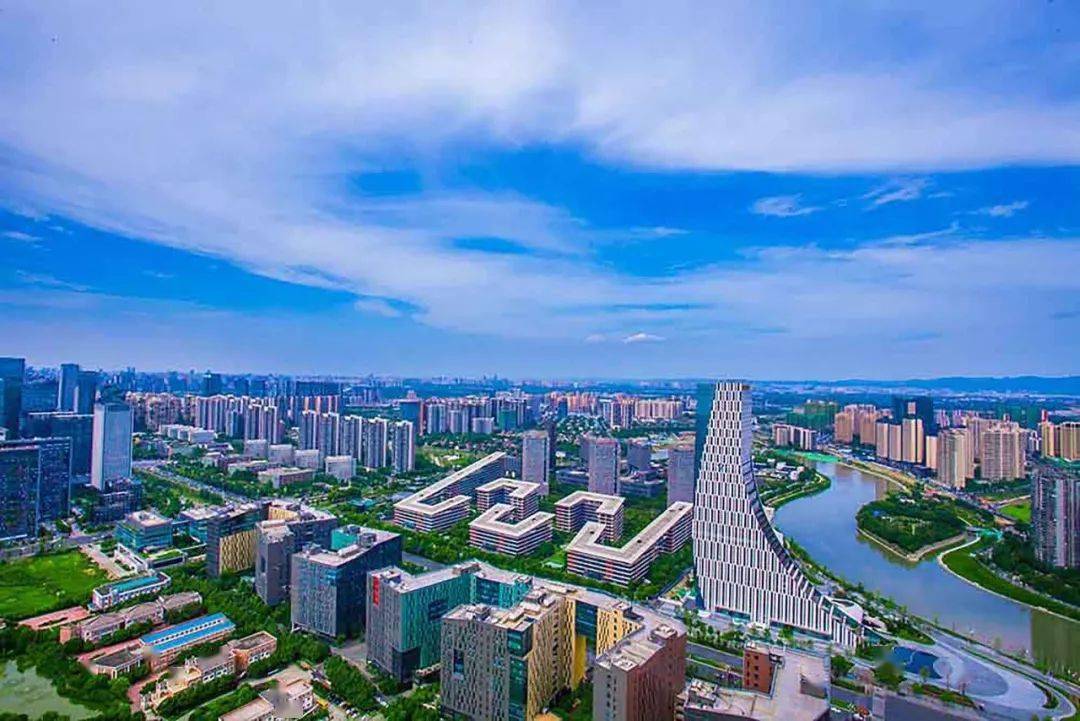 成都高新西区新篇章，自然美景探索之旅最新消息