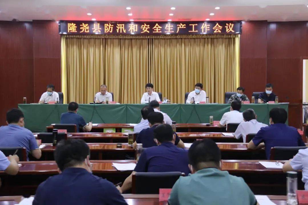 信息时代最新消息的英文探索与变革