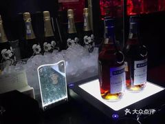 菲比酒，引领潮流的佳酿科普新篇章