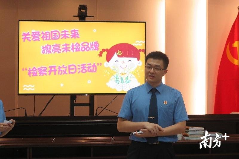 澳门濠江论坛i,解答配置方案_抓拍版16.363