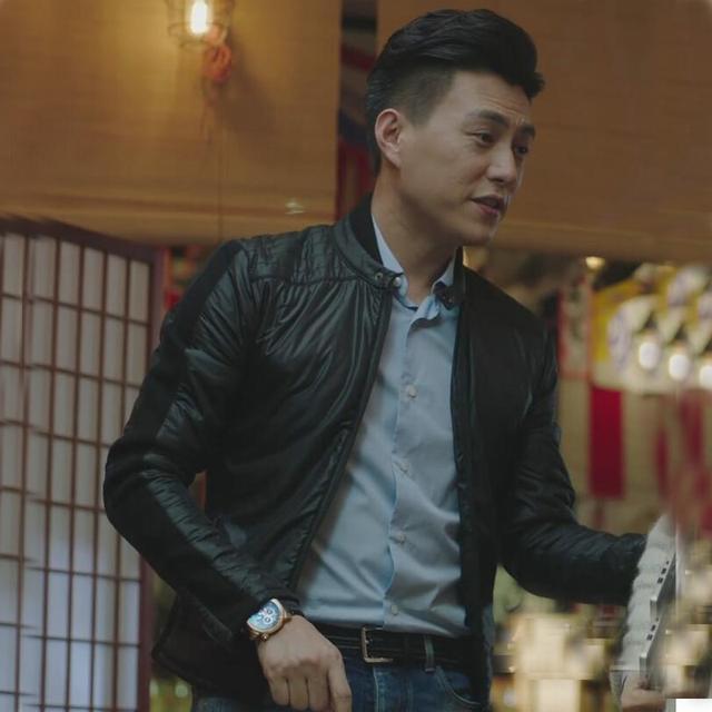 靳东的最新动态，变化中的学习之旅，自信与成就感的源泉。