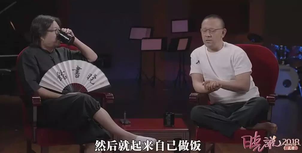 季忆贺季晨最新章节,小巷中的隐秘美味探秘